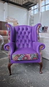 Fotel Uszak Chesterfield z kryształkami Lord Regent skóra żakard