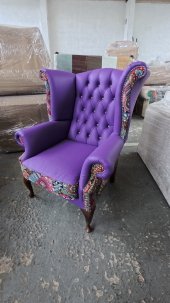 Fotel Uszak Chesterfield z kryształkami Lord Regent skóra żakard