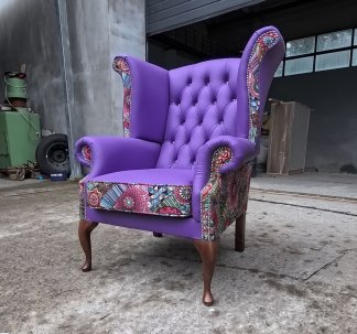 Fotel Uszak Chesterfield z kryształkami Lord Regent skóra żakard