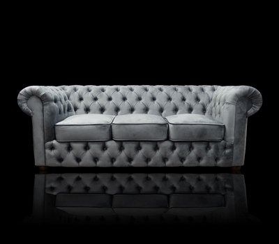 Sofa Chesterfield March 3 os.
